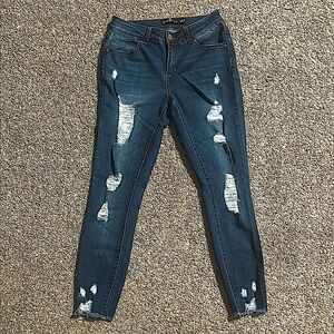 Women’s One 5 One Distressed Jeans